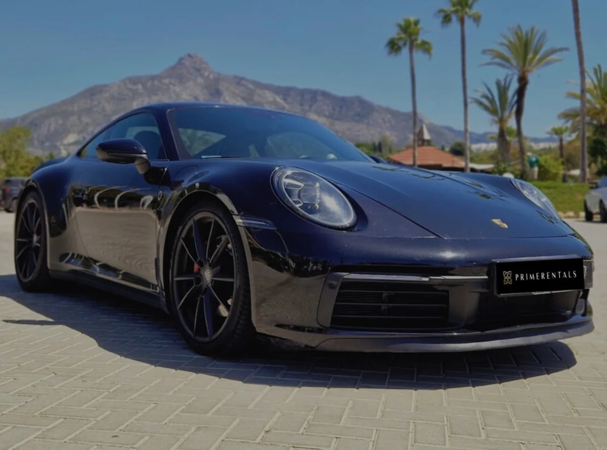 Rent Porsche 911 Carrera 4S in Marbella